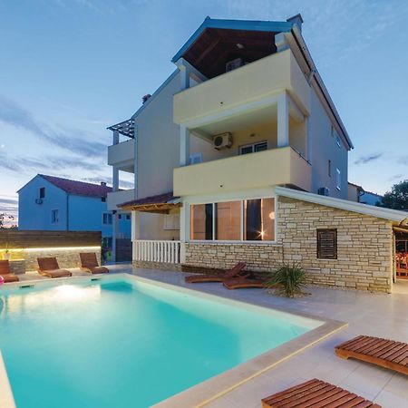 Pet Friendly Apartment In Biograd With Kitchen Biograd na Moru Kültér fotó
